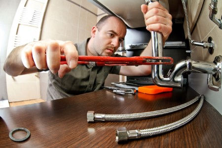 Common signs of plumbing issues